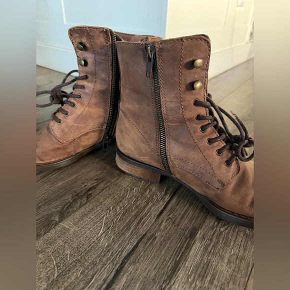 Born Boreen Boots Women's Size 8.5 Brown Leather Rustic Lace Up Combat Boots - Picture 13 of 13